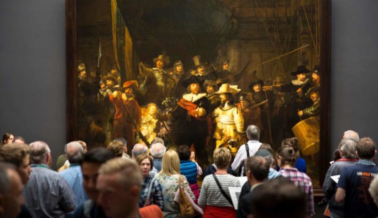 Rembrandt'ın ''Gece Devriyesi'' restorasyonu halka açıldı!