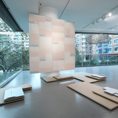 Decollage Art Space, Başka Yer Sergisi