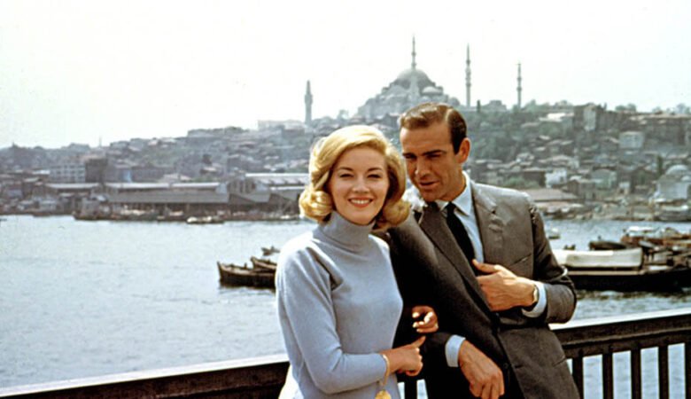 Sean Connery & Daniela Bianchi, From Russia with Love 1963