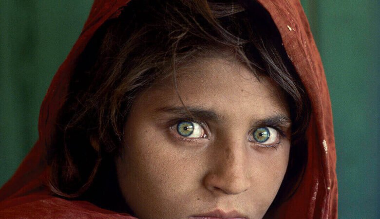 Steve McCurry, Afghan Girl (Afgan Kızı: Şarbat Gula) 1985