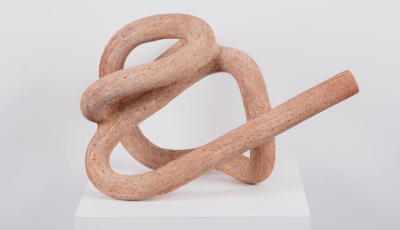 Mesut Öztürk, Knot No7, 2023, Ceramics 31.5 x 52 x 40cm