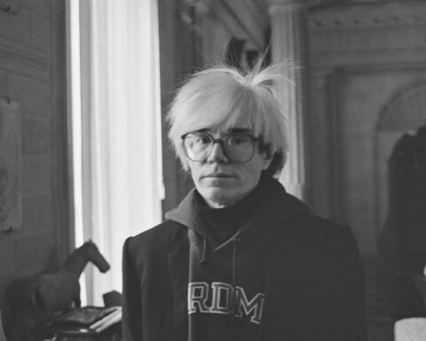 The Andy Warhol Diaries. Andy Warhol in The Andy Warhol Diaries. Cr. Netflix © 2022