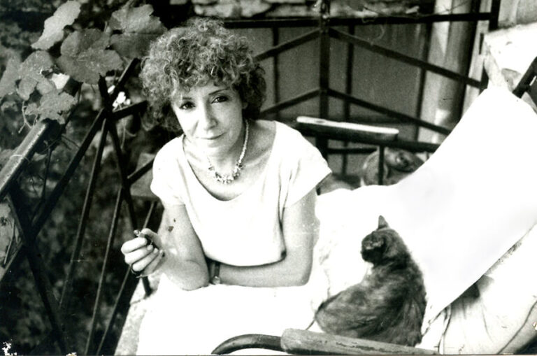 Tomris Uyar ( Fotoğraf: Necmi Sönmez )