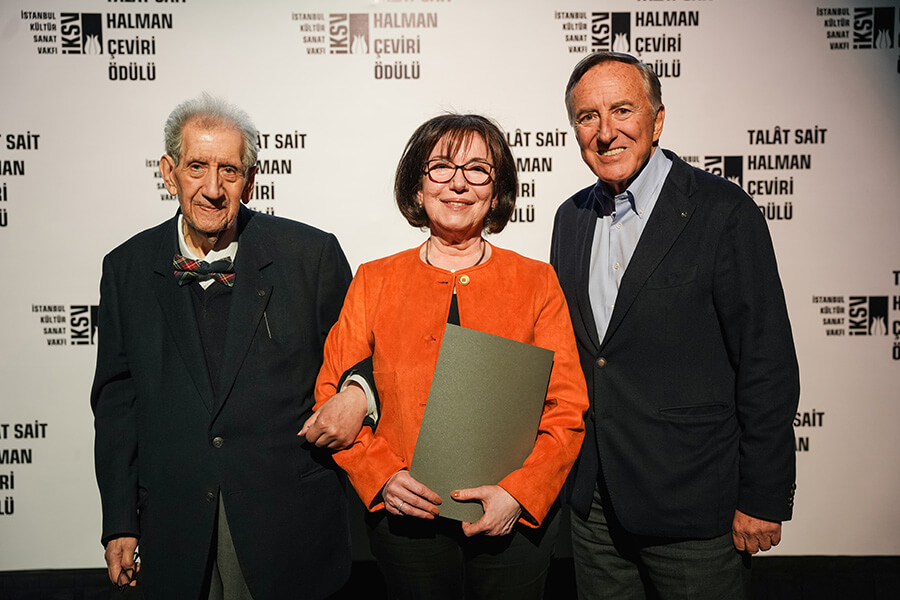 Talât Sai tHalman Çeviri Ödülü-Ödül Törenini. Doğan Hızlan, Regaip Minareci, Bülent Eczacıbaşı. Fotoğraf: Fatih Yılmaz