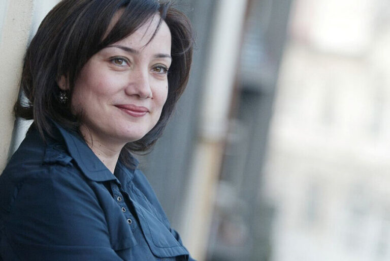 Sibel Köklü