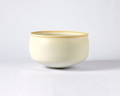 Alev Ebüzziya Siesbye, 2024, Stoneware, H 17 cm, ⌀ 27, 5 cm