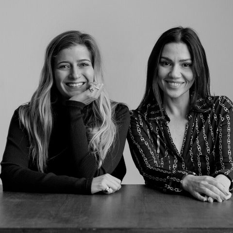 Eda Soylu ve Hatice Utkan. Fotoğraf: Utku Atalay