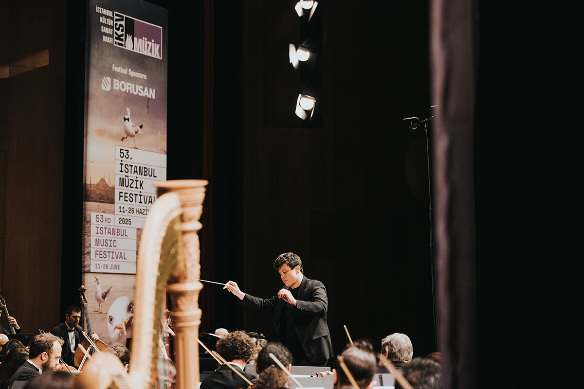 53. İstanbul Müzik Festivali Tekfen Filarmoni Orkestrası ile Bulgaristan Ulusal Filarmoni Korosu (Foto:Salih Üstündağ)