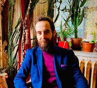 Arif Hür