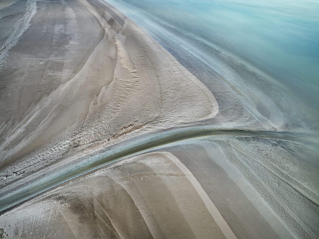Edward Burtynsky, Tuz Gölleri #3, Tuz Gölü’nün Güneydoğusu, Gölyazı, Konya, Türkiye, 2022