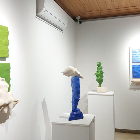 halka sanat projesi “Küçük Çanlar Çınladığında” Sergisi, Evren Erol eserleri. Maison Magi, 2025