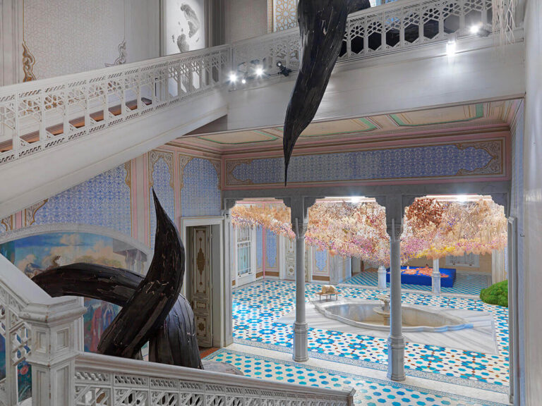 Sergiden genel görünüm. Folia, Abdülmecid Efendi Köşkü. 21 Eylül 2025 — 1 Mart 2026 Photo credit: Hadiye Cangökçe