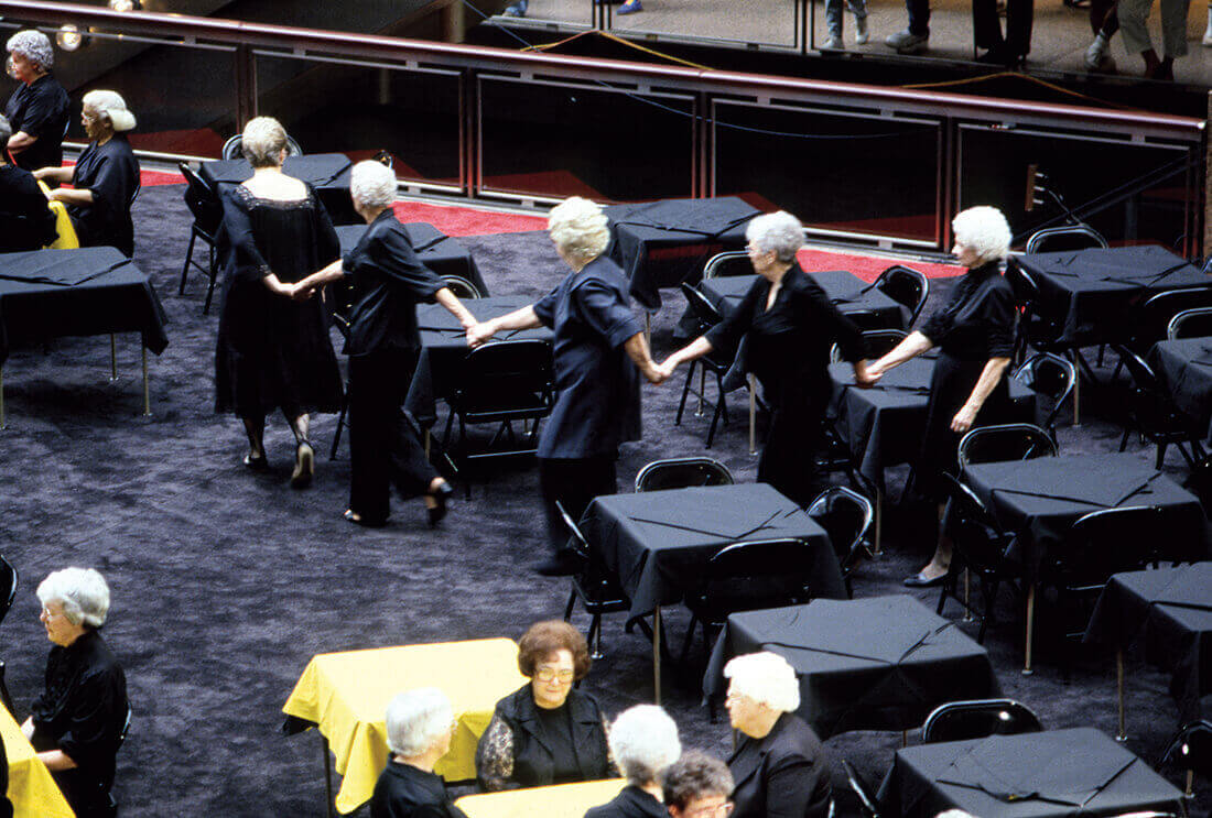 Kristal Örtü, 1985–1987 Performans © Suzanne Lacy
