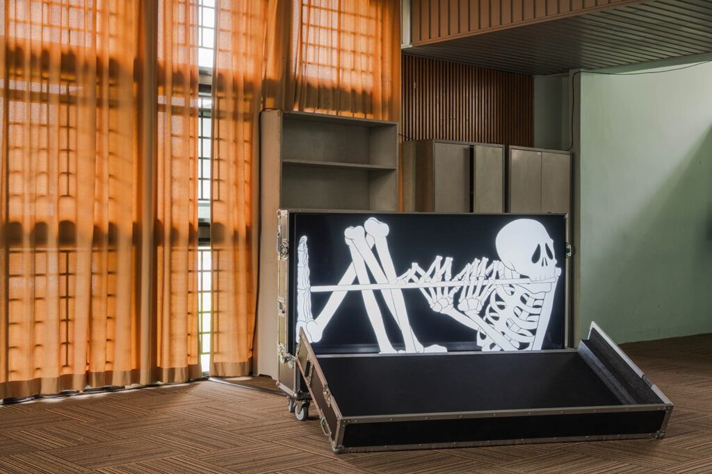 Özgür Kar, Death with Flute, Singapur Bienali 2025