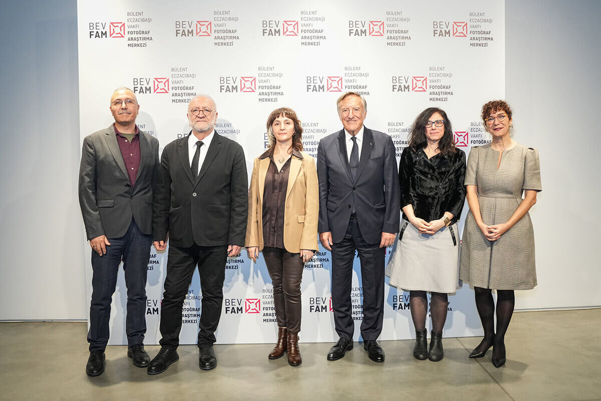 Doç. Dr. Ahmet Ersoy (Öğretim Üyesi, Boğaziçi Üniversitesi Tarih Bölümü), Orhan Cem Çetin (Proje Danışmanı), Doç. Dr. Gamze Toksoy (Öğretim Üyesi, MSGSÜ Sosyoloji Bölümü), Bülent Eczacıbaşı (Kurucu Başkan), Dr. Özge B. Calafato (Öğretim Üyesi, Amsterdam Üniversitesi Kültürel Analiz Bölümü), Demet Yıldız Dinçer (Koordinatör)