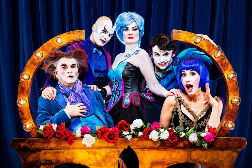 The Opera Locos