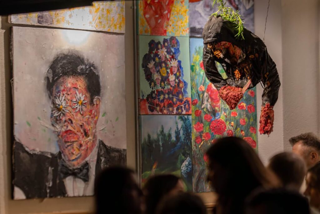 Tavşan en başından beri haklıydı, Artroom