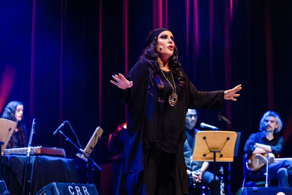 “Bir Gecede Binbir Gece: Bin Şems Bir Celaleddin” Shahzadeh N. İgual