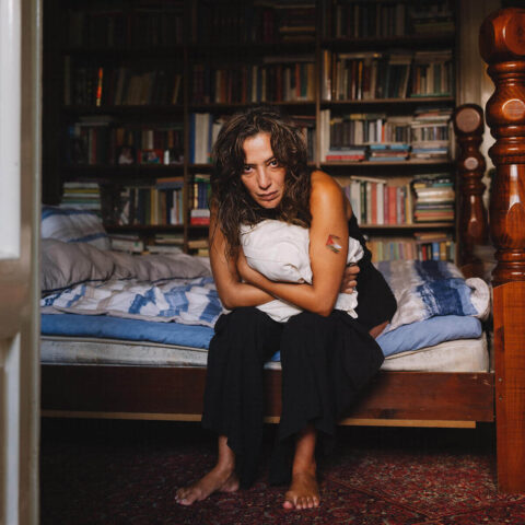 "Çatıya Tıklatma" Nihal Yalçın Foto: İdil Sezgin