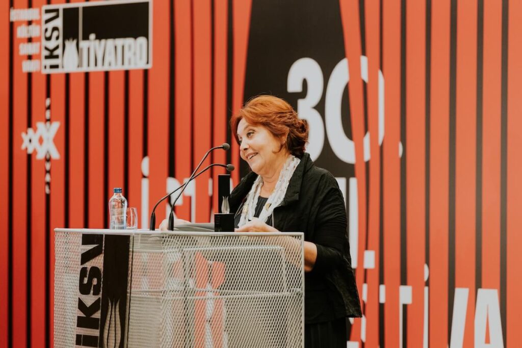 Tilbe Saran, Fotoğraf: Salih Üstündağ