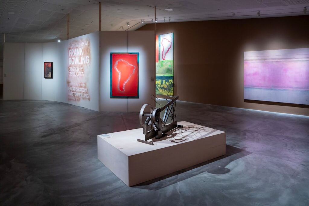Frank Bowling: Yaratım ve Yıkım, Francis Bacon ve Victor Willing Müdahalesiyle